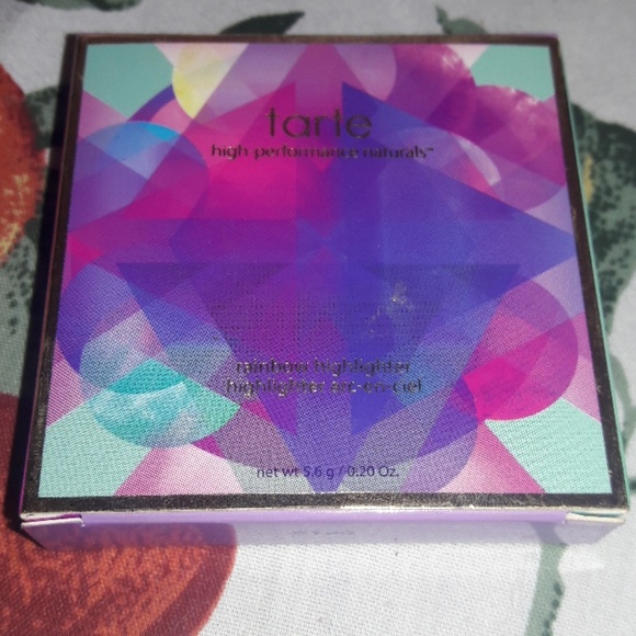 TRADED LE SPELLBOUND GLOW HIGHLIGHTER - Picture 2 of 5